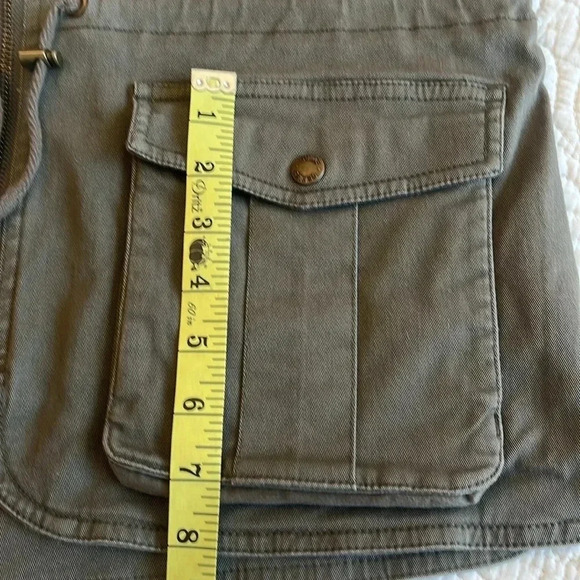 Vest Women’s Medium Khaki Green Vintage Lined Pockets Hiking - Picture 9 of 16